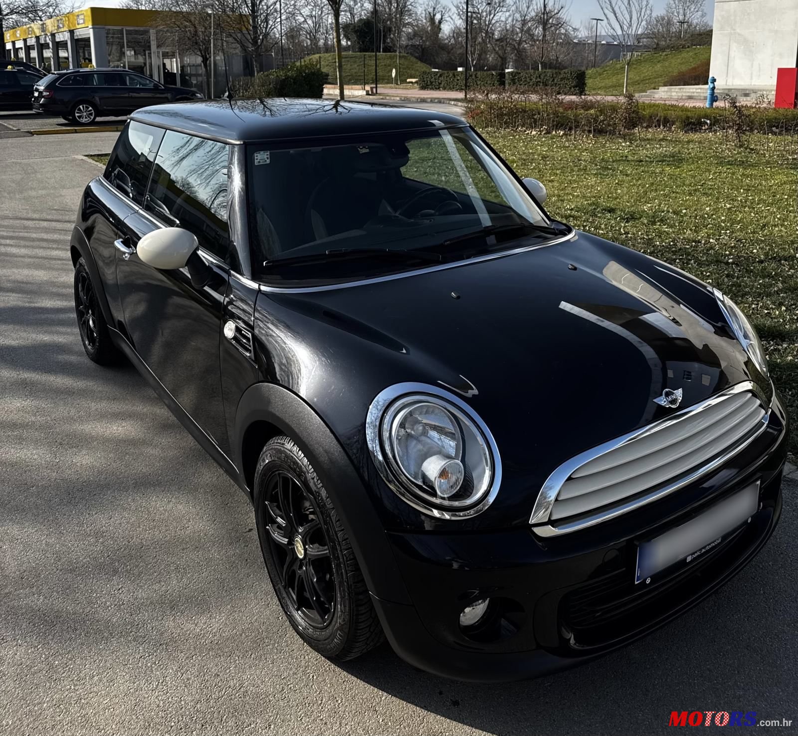 2013' MINI One 1.6 photo #1