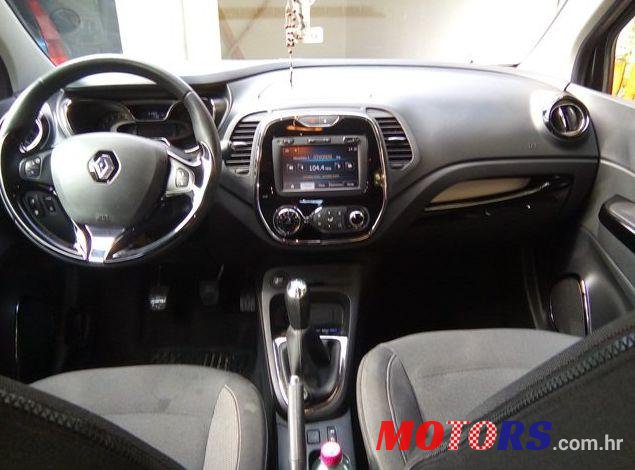 2013' Renault Captur Tce 90 photo #2