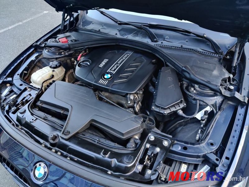 2012' BMW Serija 3 320D photo #6