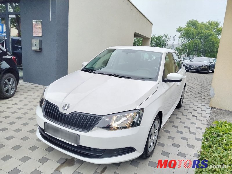 2016' Skoda Fabia 1,0 photo #1
