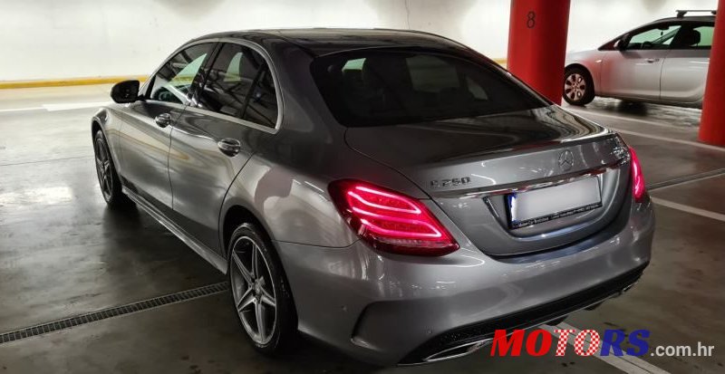 2015' Mercedes-Benz C-Klasa photo #2