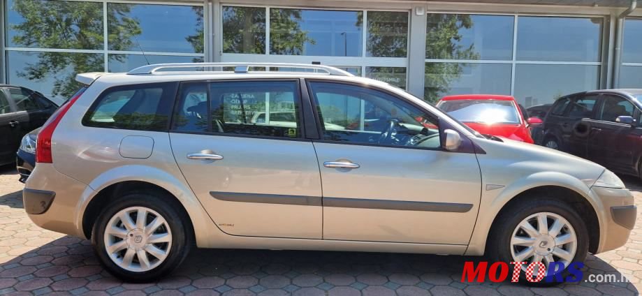 2007' Renault Megane Grandtour photo #3