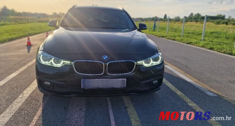 2018' BMW Serija 3 320D Touring photo #2