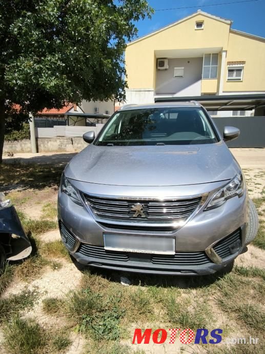 2019' Peugeot 5008 photo #1