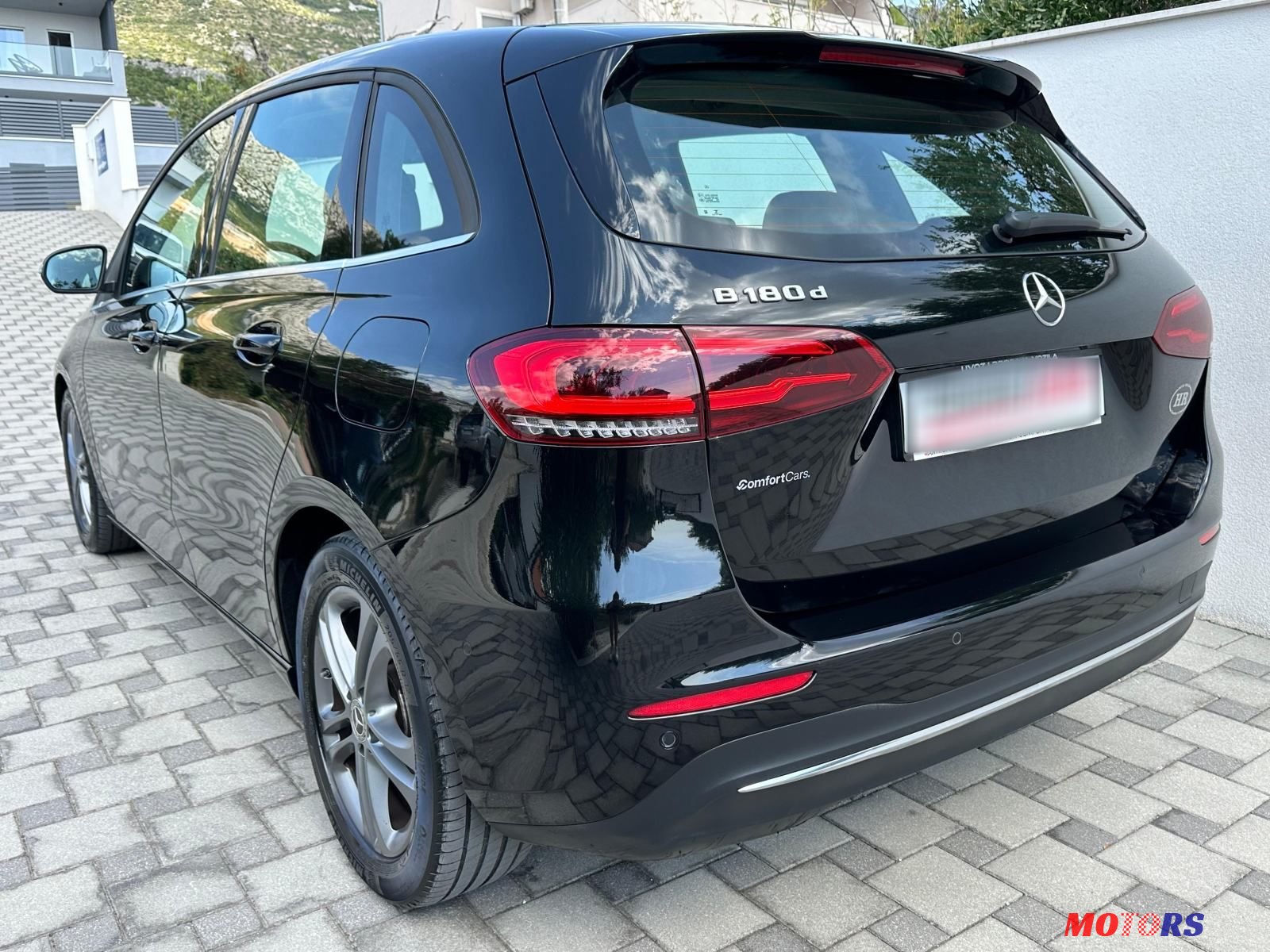 2020' Mercedes-Benz B-Klasa 180D photo #5