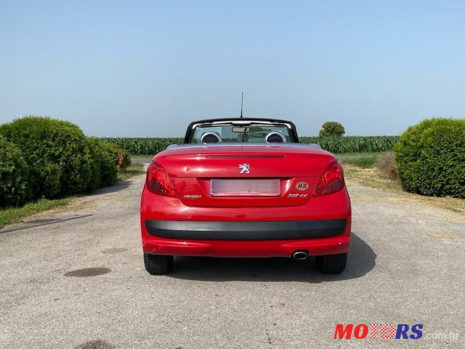 2009' Peugeot 207 photo #6