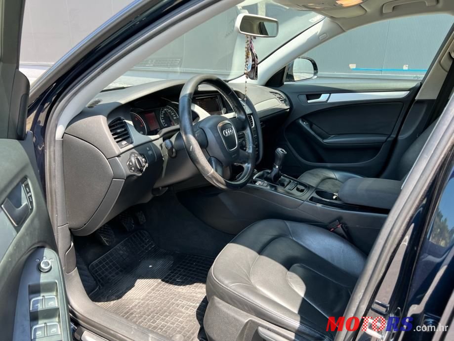 2010' Audi A4 2,0 Tdi photo #6