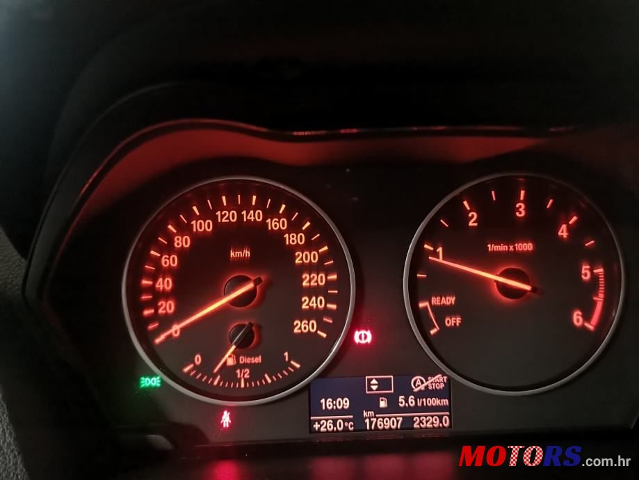 2013' BMW Serija 1 116D photo #4