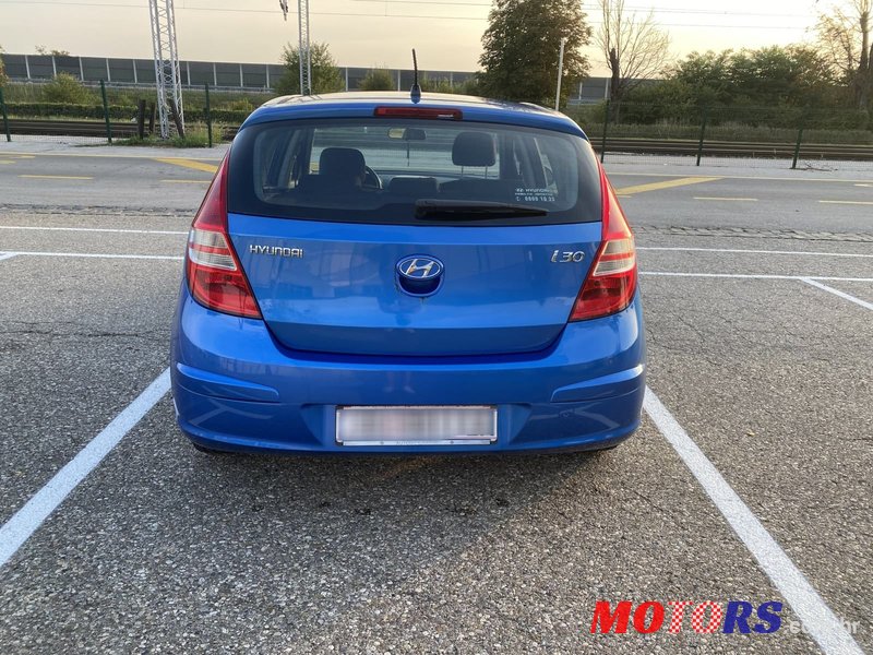 2009' Hyundai i30 1,4 16V Eu photo #5