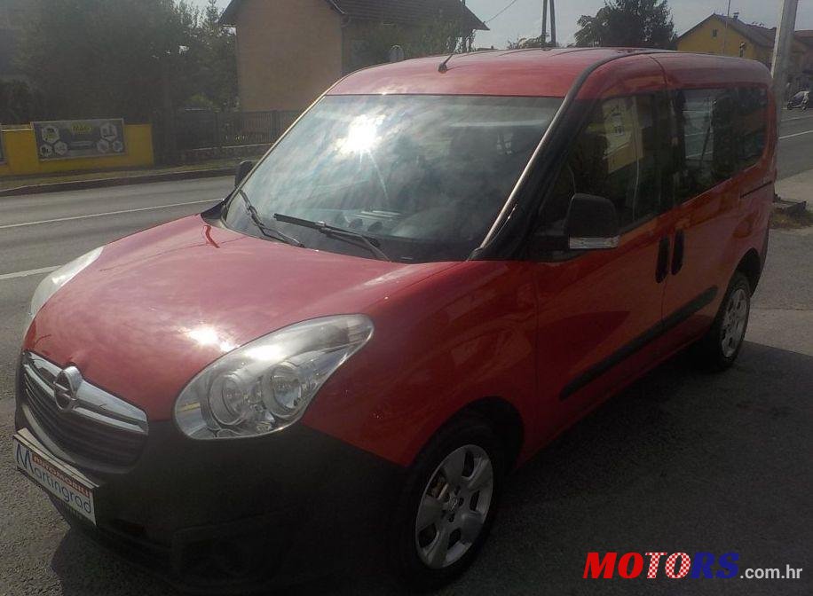 2012' Opel Combo photo #2