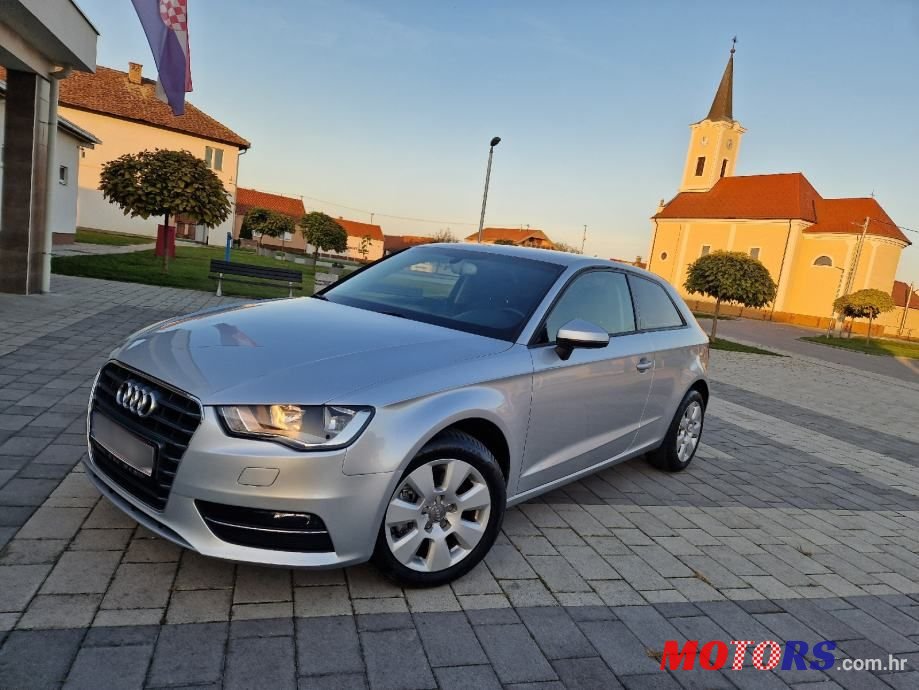 2014' Audi A3 1,6 Tdi S-Tronic photo #3