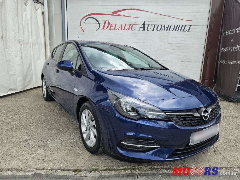 2020' Opel Astra 1,5 D photo #1