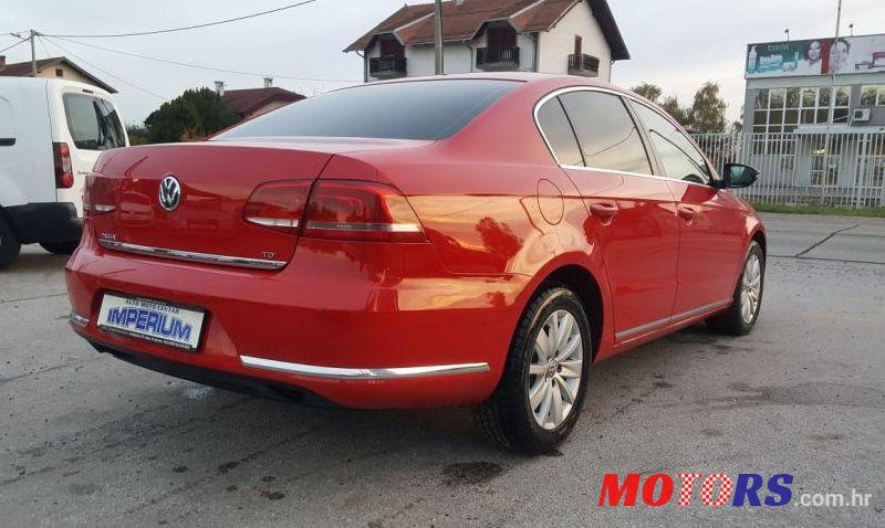 2012' Volkswagen Passat 1,6 Tdi Bmt photo #1