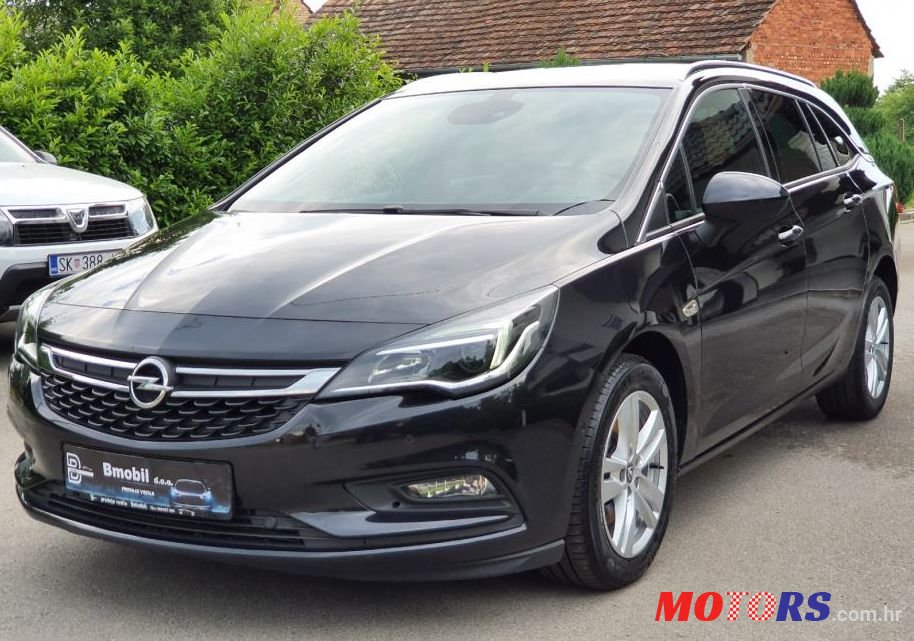 2016' Opel Astra Karavan 1,6 Cdti photo #1