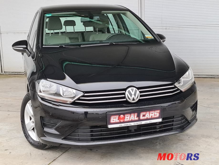 2014' Volkswagen Golf Sportsvan photo #3