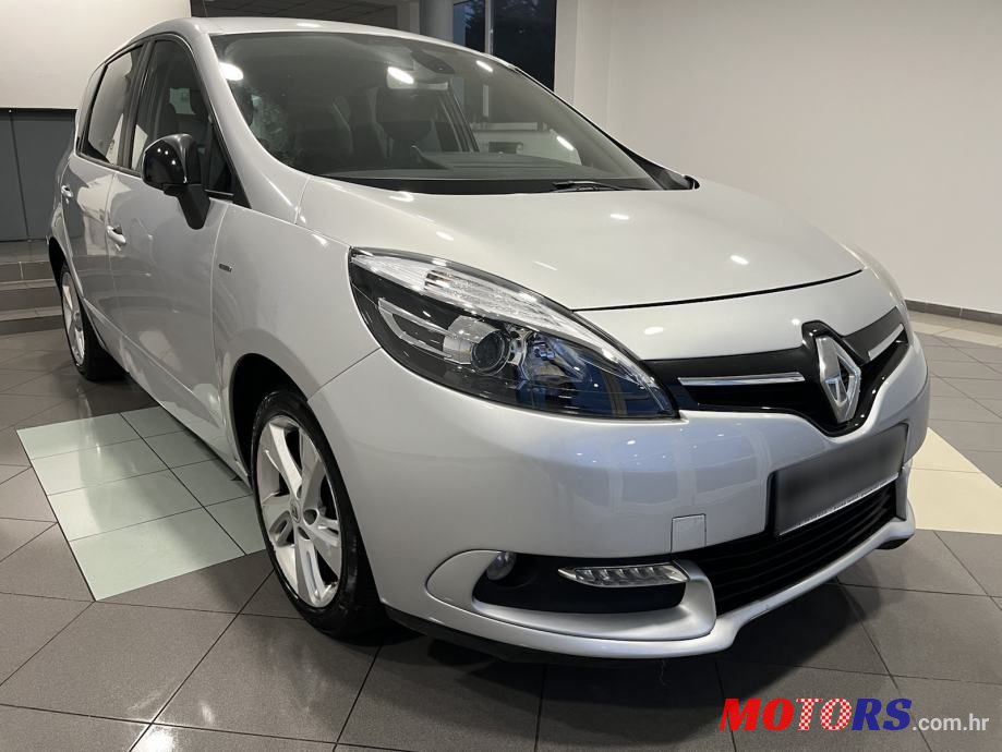 2015' Renault Scenic Dci photo #3