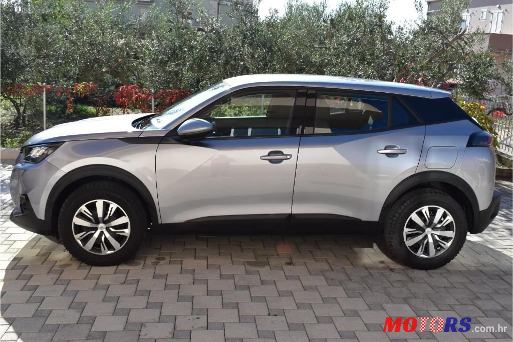 2021' Peugeot 2008 1,2 Puretech photo #4
