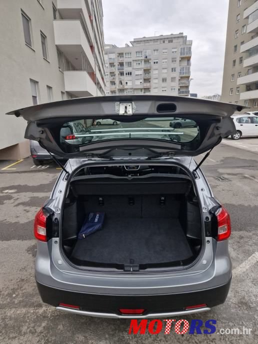 2018' Suzuki SX4 S-Cross 1.4 photo #5