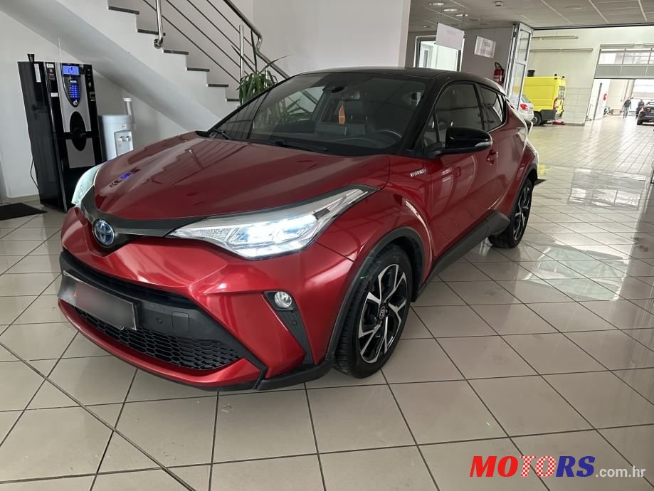 2021' Toyota C-HR 1,8 photo #1