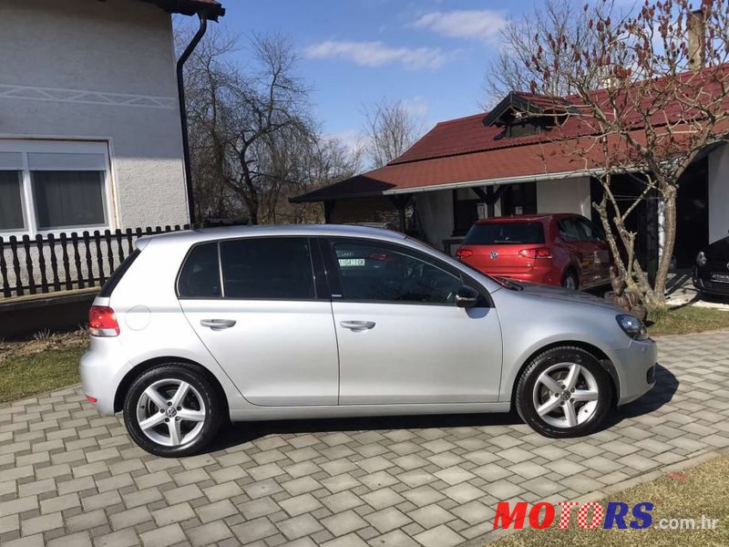 2011' Volkswagen Golf 6 1,6 Tdi photo #4