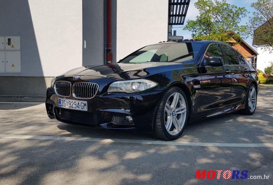 2011' BMW Serija 5 520D photo #1