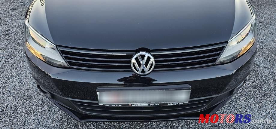 2011' Volkswagen Jetta 1,6 Tdi photo #2