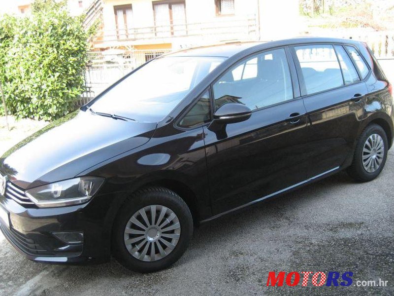 2014' Volkswagen Golf Sportsvan 1.6 photo #1