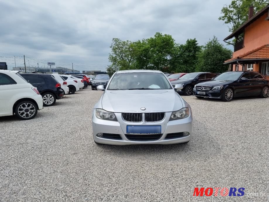2005' BMW Serija 3 320D photo #3