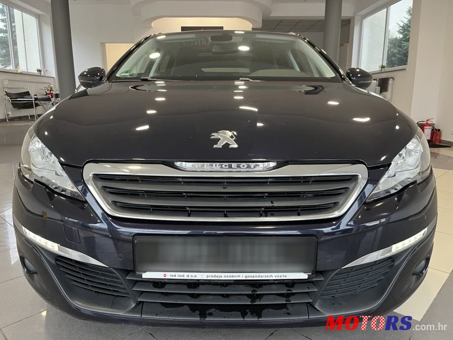 2015' Peugeot 308 Sw photo #2