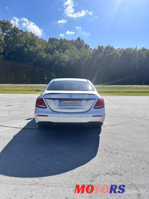 2016' Mercedes-Benz E-Klasa 220 D photo #4