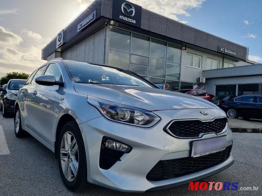 2020' Kia Ceed Sportswagon photo #1