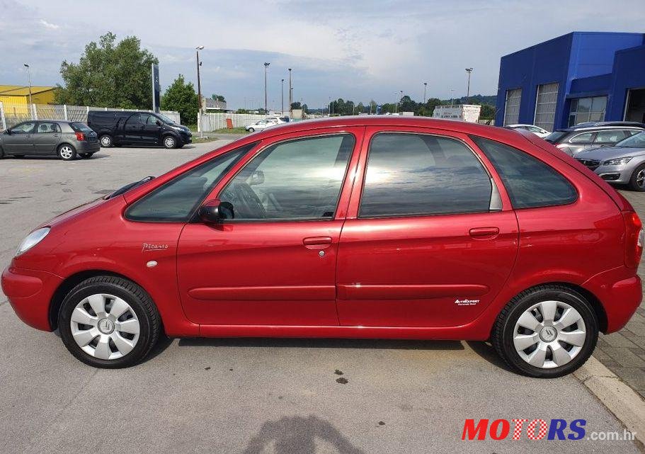 2003' Citroen Xsara Picasso 1,6 I photo #1