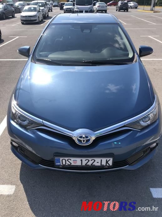 2016' Toyota Auris 1,8 photo #2