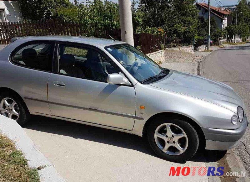 1998' Toyota Corolla 1,6I photo #1