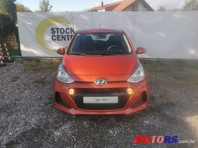 2017' Hyundai i10 1.0 photo #2