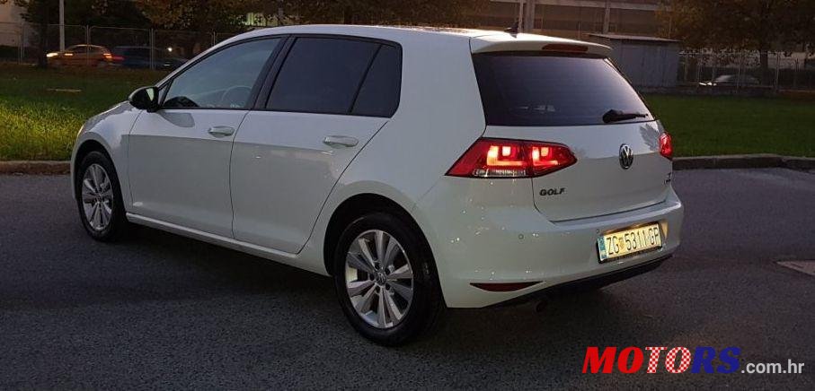2015' Volkswagen Golf VII 1,6 Tdi Bmt photo #1