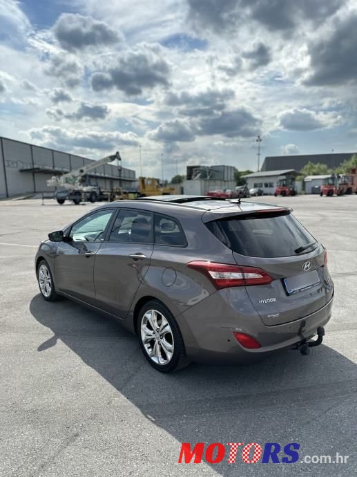 2014' Hyundai i30 1,6 Crdi photo #6