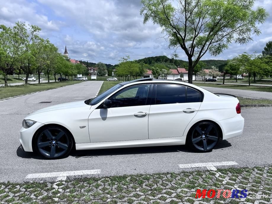 2010' BMW Serija 3 318D photo #4