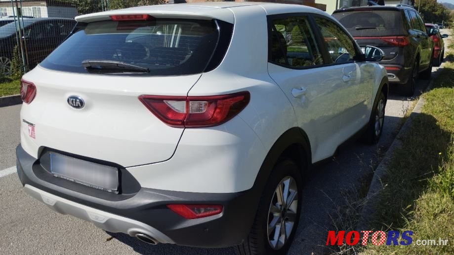 2017' Kia Stonic 1,2 Ex Edition Eco photo #3