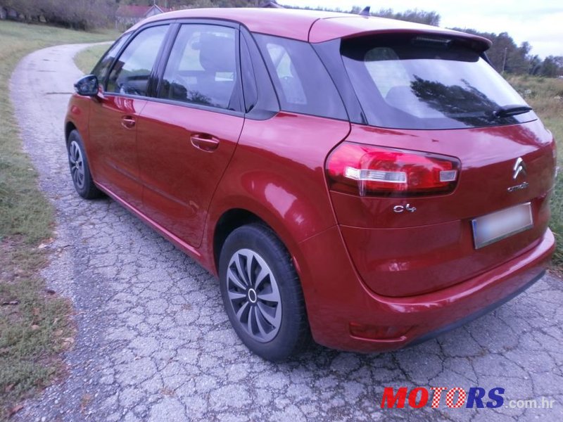 2014' Citroen C4 Picasso photo #4