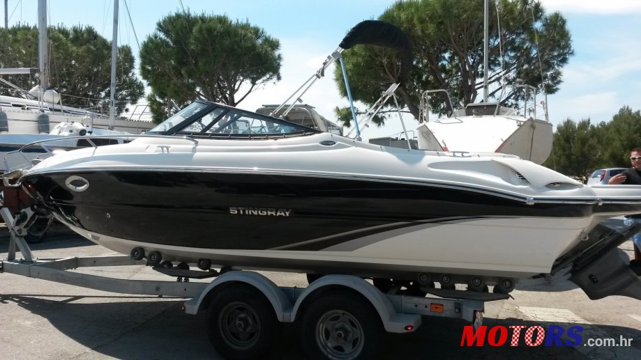 2015' Stingray 225 CR photo #1