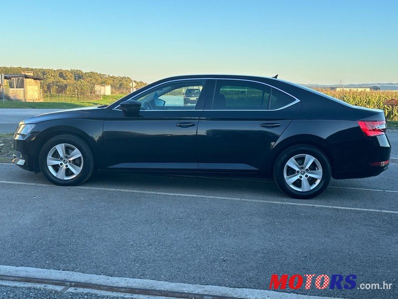 2015' Skoda Superb 1,6 Tdi Dsg photo #6