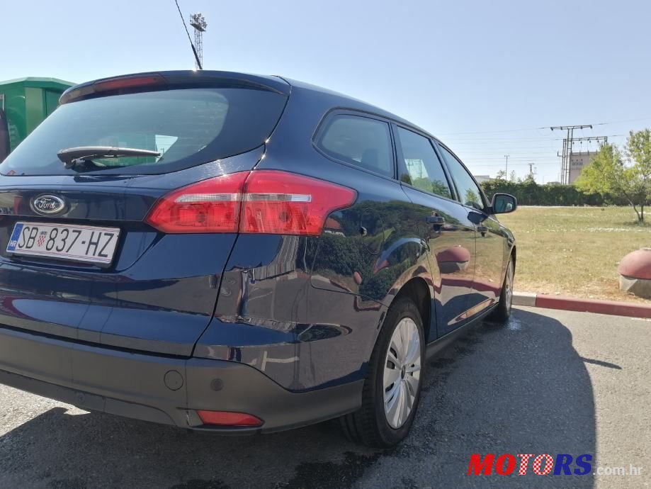 2015' Ford Focus Karavan photo #4