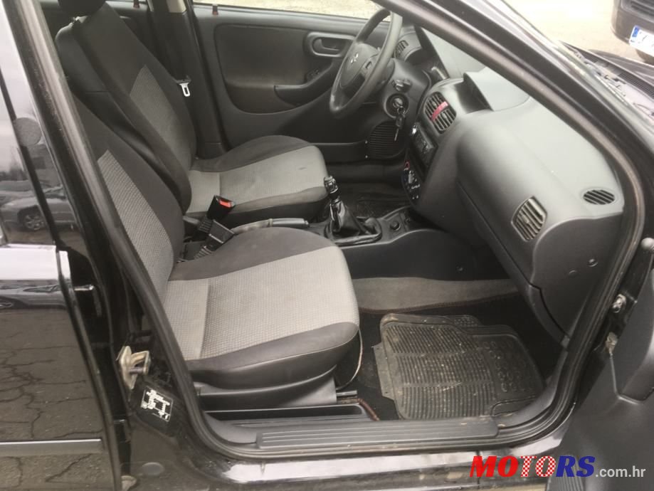 2005' Opel Corsa photo #6