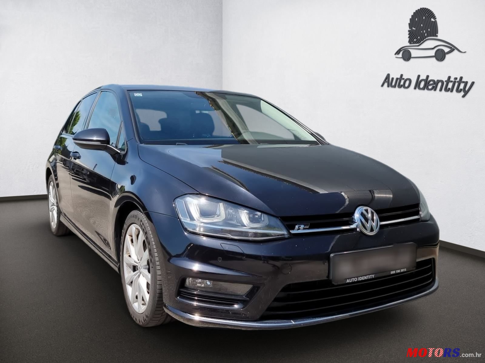 2017' Volkswagen Golf VII photo #3