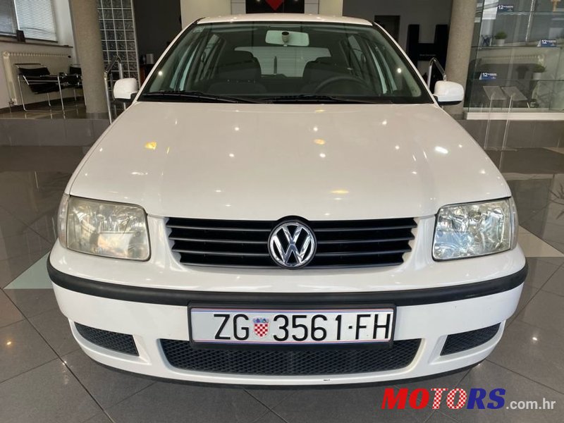 2001' Volkswagen Polo 1,4 photo #2