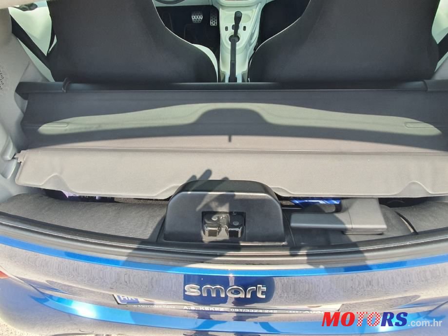 2017' Smart Fortwo 1.0 photo #4