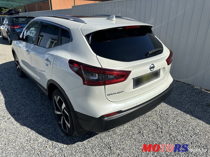 2018' Nissan Qashqai 1,3 Dig-T photo #4