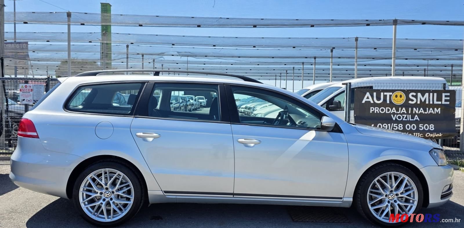 2012' Volkswagen Passat Variant photo #6