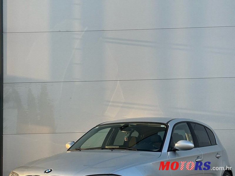 2008' BMW Serija 1 118D photo #1